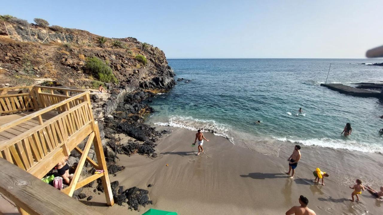 Simple Apartment Frontera Primavera Pool In South Tenerife コスタ・デル・シレンチオ エクステリア 写真